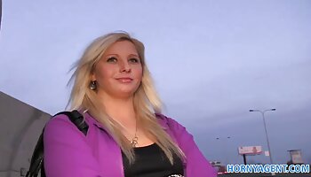 Neues Video Mädchen machen pornos mit reifen deutschen frauen Spielzeug